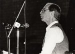 (ULSEN, Henk van) - Collectie van 7 originele zwart-witfoto's, deels met Van Ulsen in actie als acteur of voordrachtskunstenaar.
