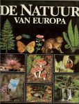 Michler, Dr.G en Ruud Rook met prachtige  kleuren foto's een boe om in te grasduinen - De natuur van Europa