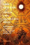Eijk , Ton van . [ ISBN 9789021138022 ] 2618 ( Gesigneerd met een opdracht van de schrijver . )ⁿ - Teken van Aanwezigheid . ( Een katholieke ecclesiologie in oecumenisch perspectief . ) Teken van aanwezigheid: het is een hoge pretentie van de kerk, die eerder als 'het graf van God' werd gediskwalificeerd, teken van Gods aanwezigheid te zijn. -