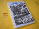 Oosting, Henk (schrijver voorwoord). - De Opstap. Herinneringen aan de schoolfeesten in Niekerk.