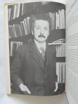 Calder, Nigel - Einstein's Universe.