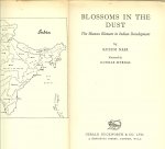 Nair, Kusum  Foreword by Gunnar Myrdal - Blossoms in the Dust  Paperduck 2