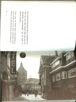 Vries. J. de Burgermeester van Oldenzaal [voorwoord] met oude kaart uit 1626 van oldenzaal - Oldenzaal stad van morgen  ... St Plechelmusbasiliek, St Anthonius kerk, Het Palthehuis, en een deftige apotheekers kamer, de oude textielstad op weg naar nieuwe toekomst, de zonnige parken en uit gestrekte bossen, mooiste zwembaden van Twente.