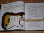 Wheeler, Tom - 50 jahre Fender Stratocaster : Die Grosse Stratocaster-Chronik