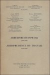 {R. Geysen} - ARBEIDSRECHTSPRAAK 1971-1975 JURISPRUDENCE DE TRAVAIL.