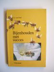 Gool, H.J. van - Bijenhouden met succes