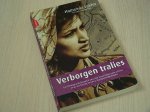 Hameeda Lakho en Magda Rijst - Verborgen tralies - Een Pakinstaans-Nederlandse over haar jeugd tussen twee culturen en de ontmoeting met haar doodgewaande moeder.