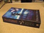 Roth, Veronica - Allegiant (Engelstalige uitgave) Roth, Veronica - Allegiant (Engelstalige uitgave)