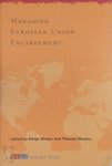 Helge Berger, Thomas Moutos - Managing European Union Enlargement