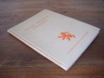 Vries Jun., R.W.P. de - Beautiful Holland. Dutch national costumes. With numerous illustrations from photographs.