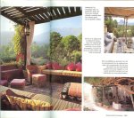 Cerver, Francisco Asensio ..Vertaling uit het Spaans door Ursula  Schumer - Interieur & Design .. Hallen Huiskamers Eetkamers Keukens Slaapkamrers Stoelen