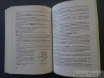 Frans Dewaele, Paul Verleyen, Frans Mullie, Jo Devos, Marc Mahieu en Erik Depraetere. - Het dialect van Anzegem en omstreken. Ae's ge dat lui'ë leest teus hoôrde hoe da'me wilder klapp'n al de kant'n van Anzegêm : klanken, woorden en zegswijzen uit de streek van Anzegem, Avelgem, Kruishoutem, Oudenaarde, Waregem (Potegem), Worteg... Frans Dewaele, Paul Verleyen, Frans Mullie, Jo Devos, Marc Mahieu en Erik Depraetere. - Het dialect van Anzegem en omstreken. Ae's ge dat lui'ë leest teus hoôrde hoe da'me wilder klapp'n al de kant'n van Anzegêm : klanken, woorden en zegswijzen uit de streek van Anzegem, Avelgem, Kruishoutem, Oudenaarde, Waregem (Potegem), Worteg...