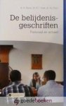 Baars, dr. P.C. Hoek, dr. A.J. Kunz, Dr. A. - De belijdenisgeschriften *nieuw* nu van  9,95 voor --- Pastoraal en actueel