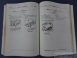 N/A. - Rover Triumph Sales. - Land-Rover. Manuel d'atelier - Ière partie: Séries II et IIA. Modèles avec commandes au capot.