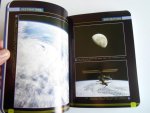 Anderson, Eric & Joshua Piven - The Space Tourist’s Handbook, Where to go, what to see, and how to prepare for the ride of your life