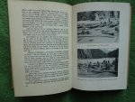 MacCreagh, Gordon - WEISSWASSER UND SCHWARZWASSER Ein unwissenschaftlicher Bericht über zwei Jahre Abenteuer am Rio Beni und Rio Negro. Mit 100 Abbildungen und Karten.
