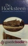 Roos (ten geleide), Ds. J. - De Hoeksteen --- Gereformeerde Gemeente in Nederland Barneveld. Bevat naast de geschiedenis van de gemeente, de levensschets van ds. Chr. van de Woestijne en 3 preken van ds. J. Roos.