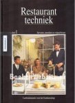 J.E. Bieshaar. Leerboekenserie voor het Gastheerschap - Restaurant techniek; deel I; Serveren, menuleer en wijnadviezen.