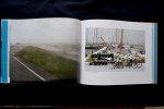 Verhoeff, Bert (foto's) & Rolf Bos (tekst) - Langs het IJsselmeer / van werkzee tot speelmeer