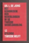 JONG, DR. L. DE (1914 - 2005) - Het Koninkrijk der Nederlanden in de Tweede Wereldoorlog 1939 - 1945. Deel 1 t/m 13. 27 banden.