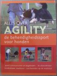 Theby, Viviane / Hares, Michaela - Alles over Agility . de behendigheidssport voor honden / Agility