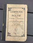 P. Stapel en J.J.A. de Koning - Leerboek voor de politie