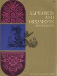 Ernst Lehner 42331 - Alphabets & ornaments