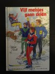 Brill - Vijf meisjes gaan skieën