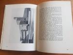 H.P. Berlage, W.M. Dudok, Jan Gratema en anderen. - Moderne bouwkunst in Nederland No1