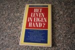 Rik Valkenburg & A.B.F. Hoek-van Kooten - Leven in eigen hand