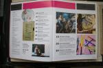 Marina de Vries (hoofdredacteur) - Complete jaargang  MUSEUMTIJDSCHRIFT (museum tijdschrift) VITRINE 2011  Het grootste onafhankelijke kunsttijdschrift van Nederland