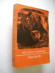 Shakespeare / Lott, Bernard, ed./ McBeath,H.C., illustr. - Macbeth - New Swan Shakespeare