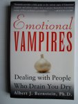 Bernstein, Albert J. - Emotional Vampires, Dealing with People Who Drain You Dry Bernstein, Albert J. - Emotional Vampires, Dealing with People Who Drain You Dry