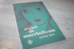 Papa, Katina - Onder de moerbeiboom