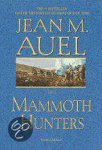 Jean M. Auel - The Mammoth Hunters