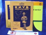 K.N.V.B. verschillende schrijvers - 9 boekjes uit de K.N.V.B. jeugdsportserie