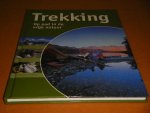 Russhardt, Katja; Hermann Scharnagl. - Trekking. Op Pad in de vrije Natuur.
