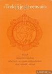 Huizinga, Leonard - Trek jij je jas eens uit. Kroniek van eenm koopmanshuis in het beeld van 75 jaar wereldgeschiedenis