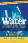 F. Batmanghelidj & N.v.t. - Water, het goedkoopste medicijn