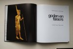 Dietrich Wildung  e.a. - GODEN en FARAO'S   Luxe catalogus met uitgebreide wetenschappelijke beschrijving van de tentoonstelling gehouden 1 maart tot 29 april 1979.