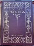 Dumas, Alexander. - De drie Musketiers. Twee delen in een band