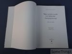 Van de Reepe, Cornélie. - Mijn moeder maakt veel lekkerder champignonsoep. Koken met verhalen: bijna 300 recepten, ruim 200 tips & 50 verhalen en foto's.