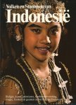 KIELICH, WOLF - Volken en stammen van Indonesie. Religie, kunst, animisme. voorouderverering, magie, feesten en geesten in het huidige Indonesie.