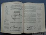 Michael S. Schneider. - A Beginner's Guide to Constructing the Universe: The Mathematical Archetypes of Nature, Art, and Science. Michael S. Schneider. - A Beginner's Guide to Constructing the Universe: The Mathematical Archetypes of Nature, Art, and Science.