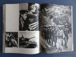 I. Chtchedrov (text), A. Stoukov (ills.), V. Rogov (red.). - Le Vietnam en lutte.