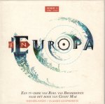 TV-Serie van Roel van Broekhoven naar het boek van Geert Mak - IN EUROPA SERIE 1  1900-1943 (LUXE OPBERGBOX BESTAANDE UIT : 9 DVD'S/6 CD'S/POSTER), gave staat