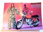  - originele kleurenfolder motor SUZUKI GT750 jaren 70
