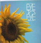 Huf, Paul (Fotografie) em Ron Wunderink (Tekst) - Vincent van Gogh - Eye to Eye; Een foto essay