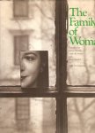The family of woman - The family of woman