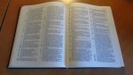 Dee, Dr. S.P; Schoneveld, Prof Dr J. - Concordantie op het Oude en Nieuwe Testament in de nieuwe vertaling van het Nederlandsch  Bijbelgenootschap